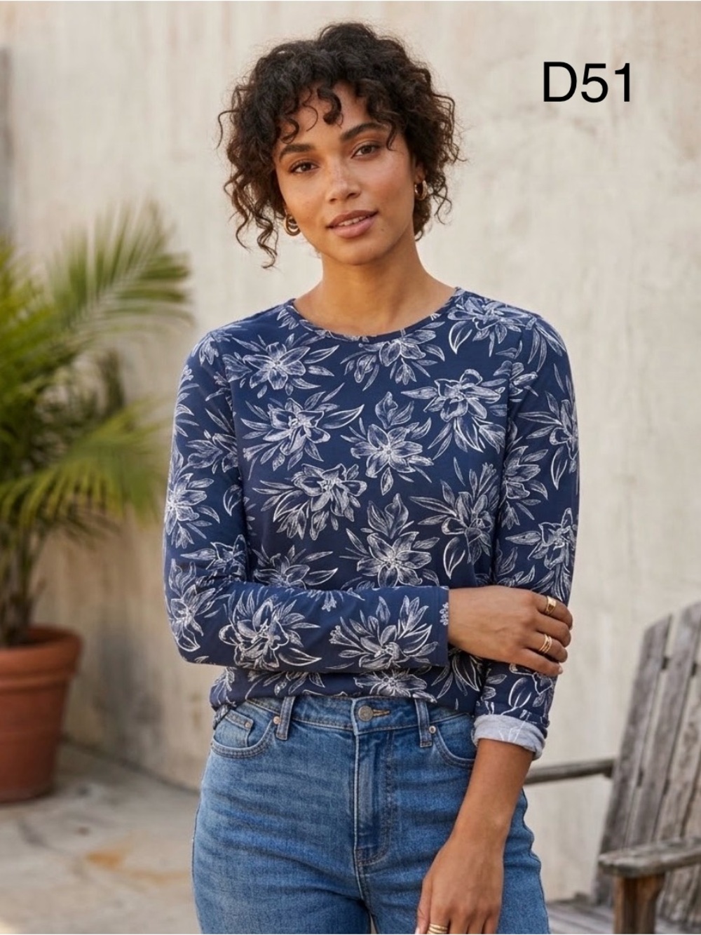 Hang Ten Navy Floral Long Sleeve Tee, Size Large